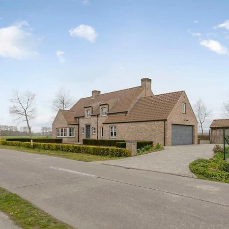 Huswell - Family House With A Beautiful View In Damme Villa Brugge Bagian luar foto