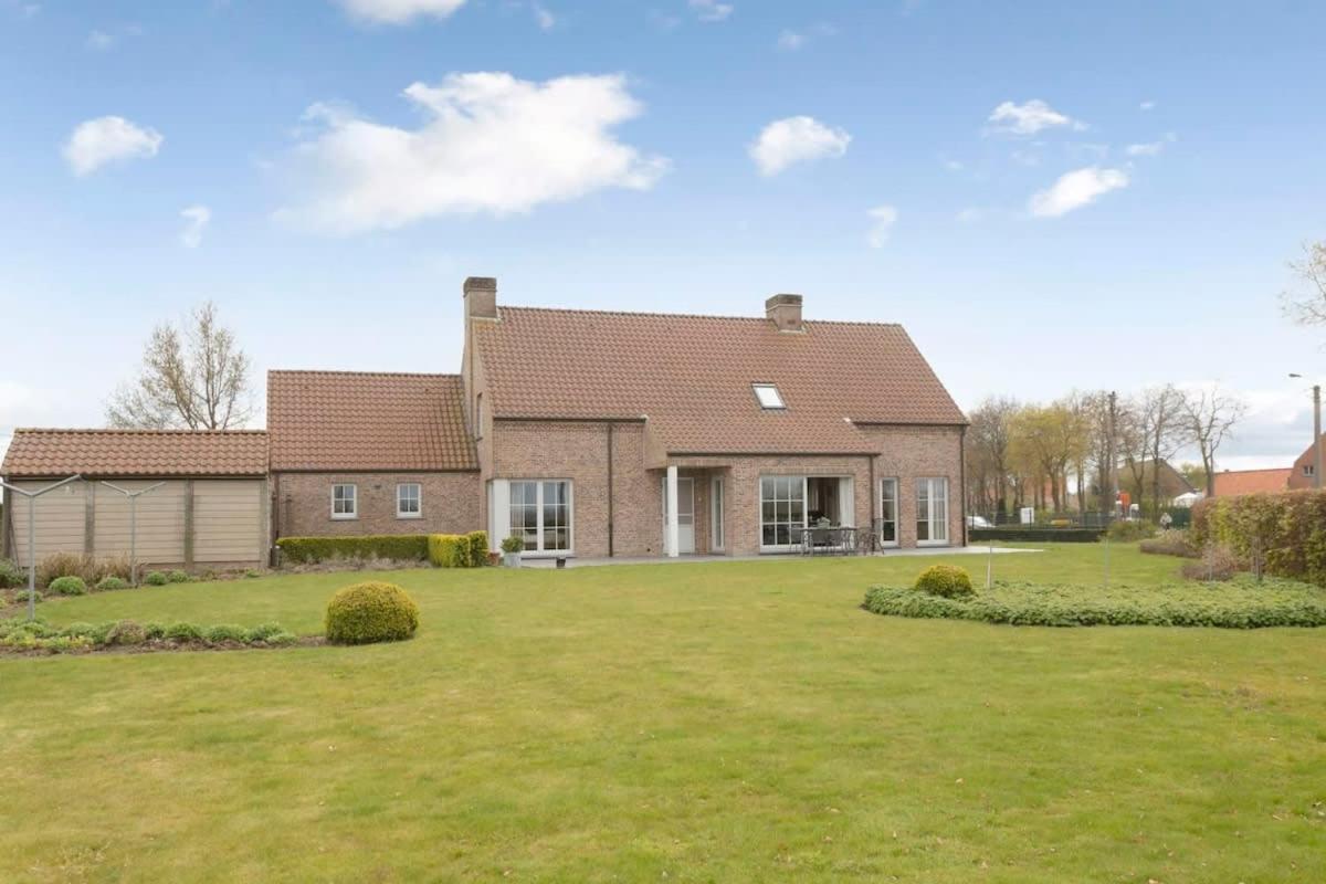 Huswell - Family House With A Beautiful View In Damme Villa Brugge Bagian luar foto