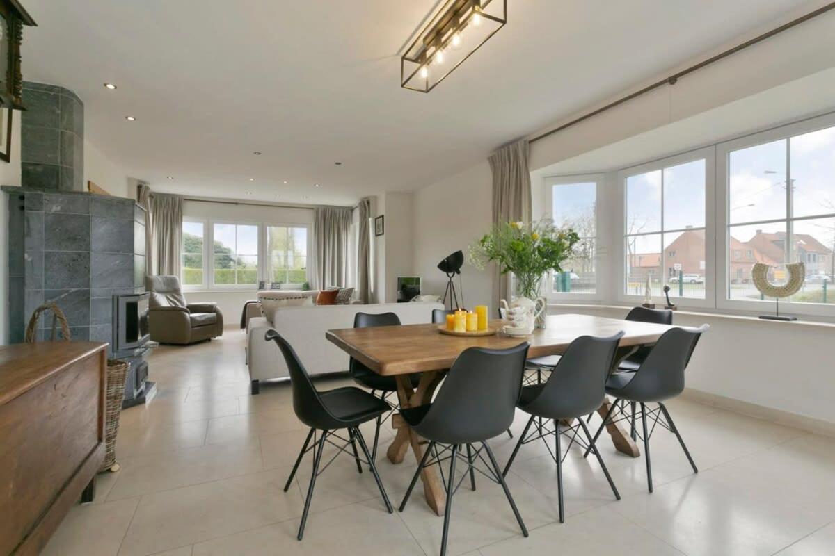 Huswell - Family House With A Beautiful View In Damme Villa Brugge Bagian luar foto